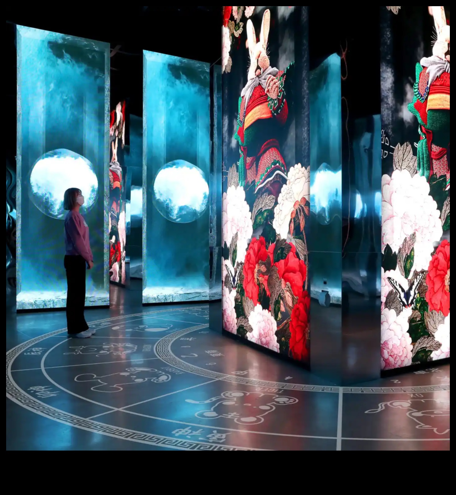 תענוגות דינמיים: חקר עולם האמנויות היצירתיות ופתרונות ה-IT