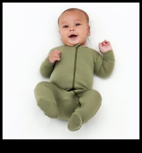 ענקים עדינים: ציוד תינוק בטוח וחמוד